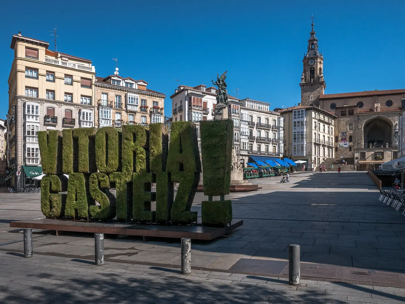 Plaza de la Virgen Blanca de Vitoria-Gasteiz